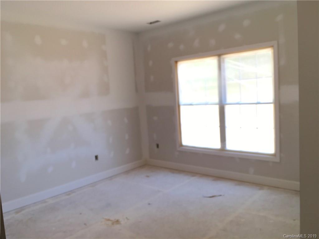 157 Ormand Road York, SC 29745 - Photo 7 of 19 Gallery Image 7