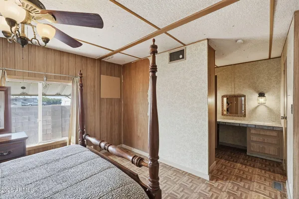$18,250 | 150 South Windsor, Unit R128, Mesa, AZ 85204