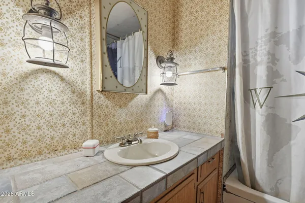 $18,250 | 150 South Windsor, Unit R128, Mesa, AZ 85204