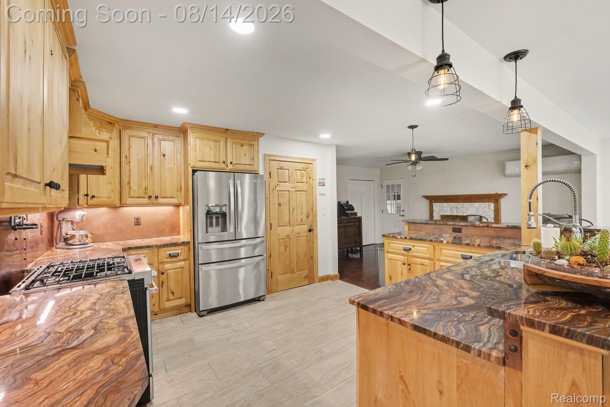 11042 West Mount Morris Road Flushing, MI 48433 - Photo 13 of 39 012_file_8266.jpg