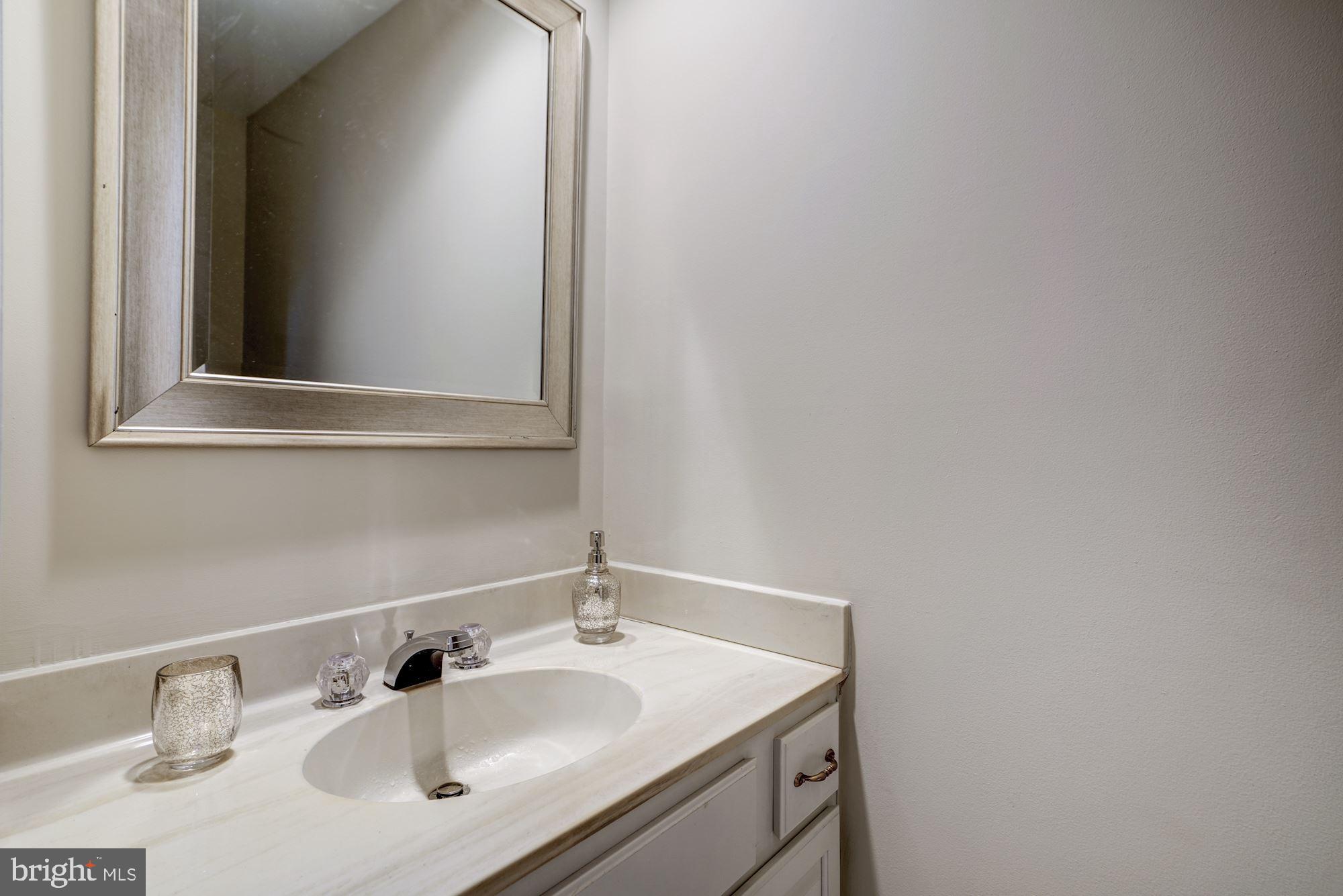 3547 Winfield Lane Northwest Washington, DC 20007 - Photo 4 of 41