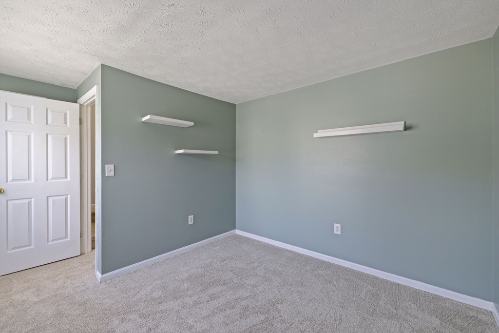 13 Pullard Road, Unit 40 Grafton, MA 01519 - Photo 22 of 32 Gallery Image 22