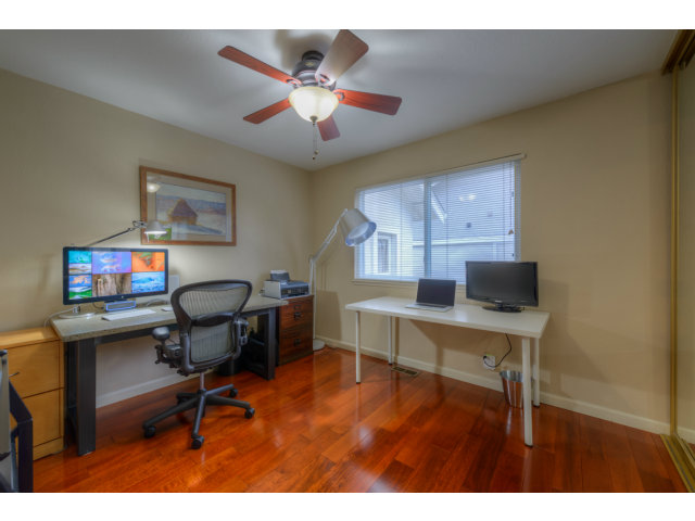 3311 Veracruz Drive San Ramon, CA 94583 - Photo 14 of 21 a workspace with furniture