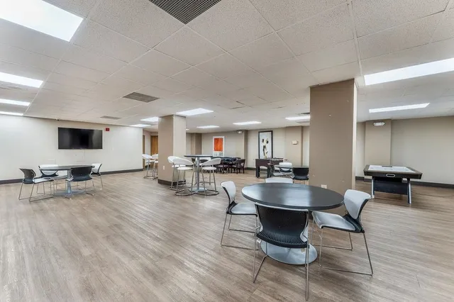 a car parked in front of a building