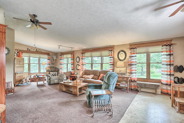 1489 County Road 2800 North Rantoul, IL 61866 - Photo 25 of 43
