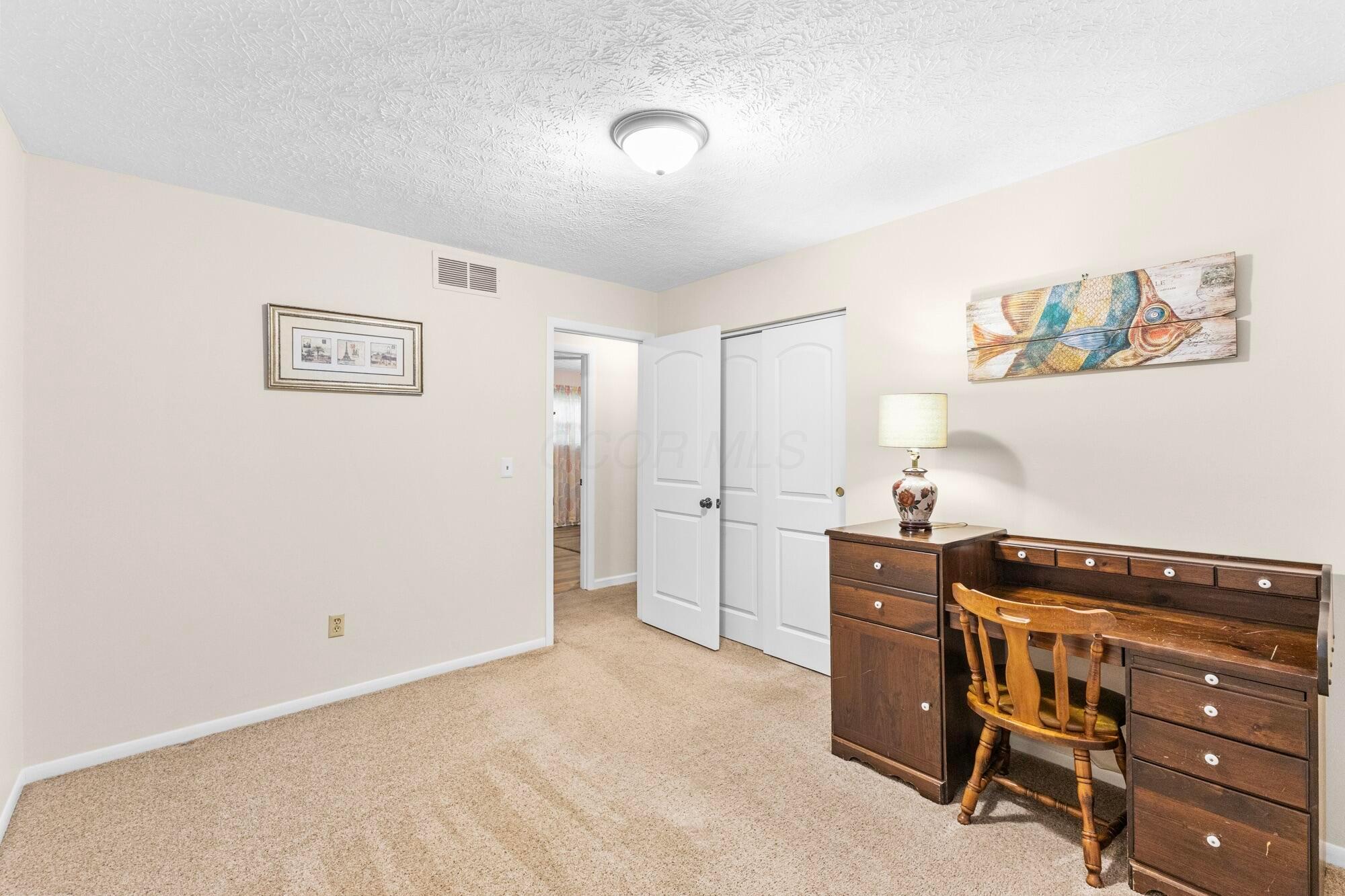 134 Greenbrier Road Sunbury, OH 43074 - Photo 26 of 60