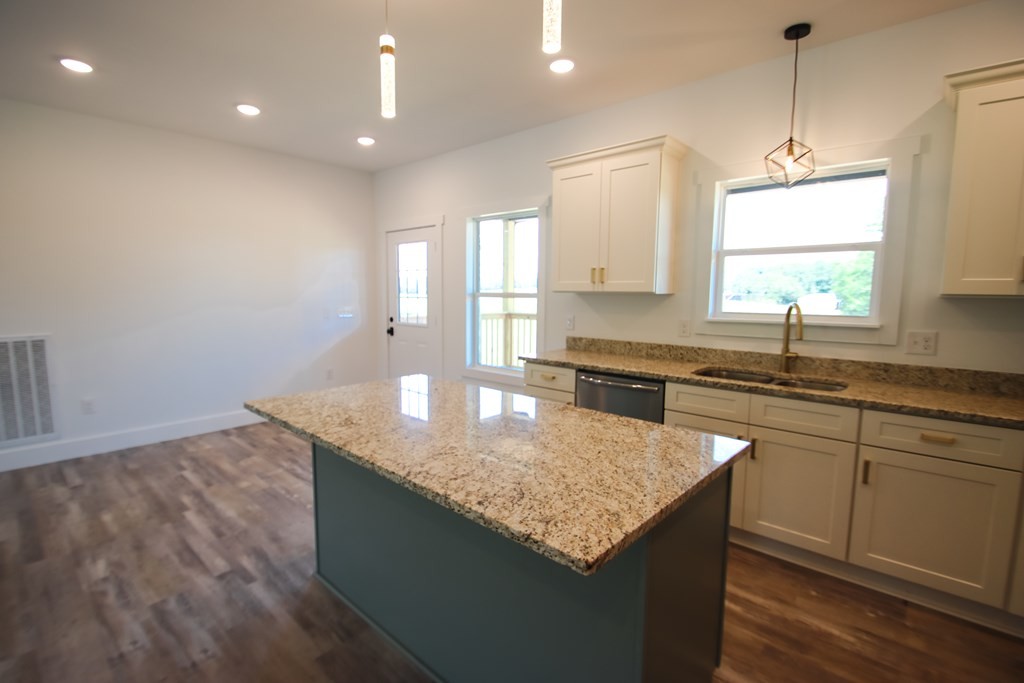 14165 Old Kentucky Road Walling, TN 38587 - Photo 11 of 23 Gallery Image 11