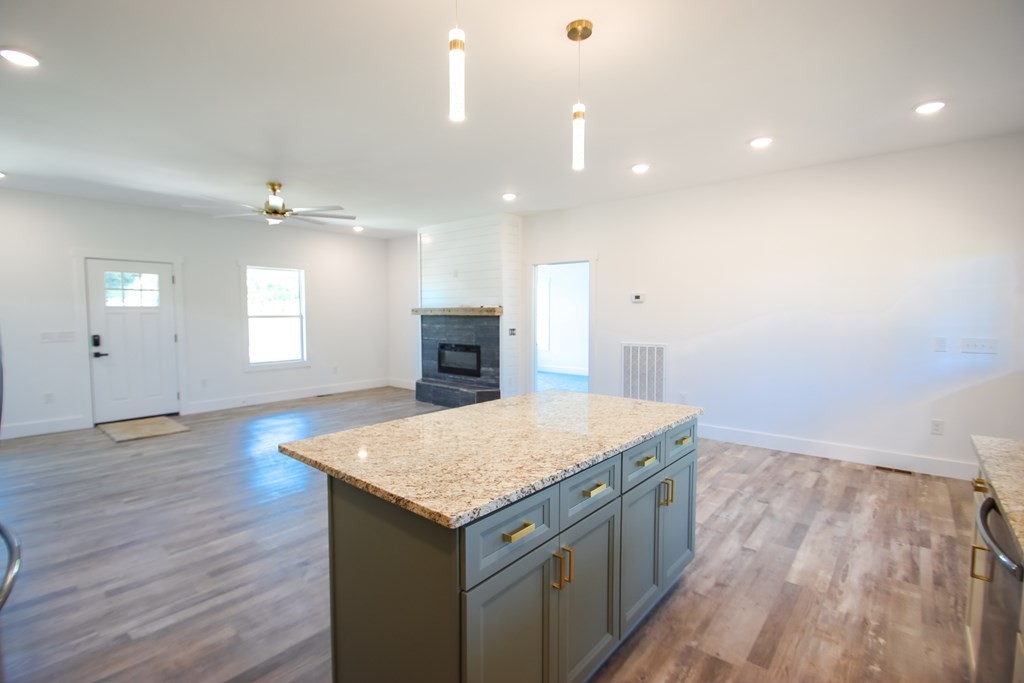 14165 Old Kentucky Road Walling, TN 38587 - Photo 12 of 23 Gallery Image 12