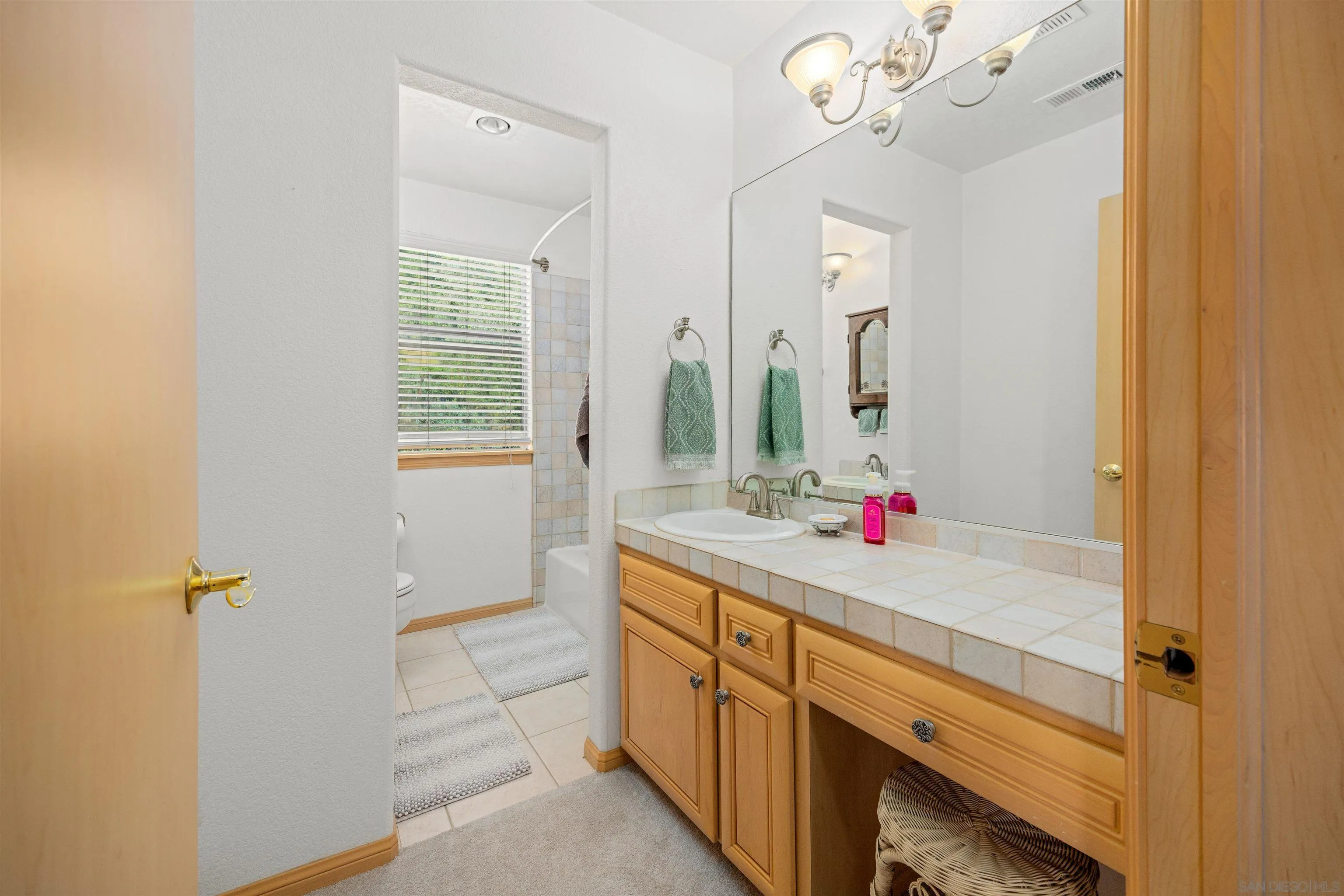 28808 Mountain Meadow Road Escondido, CA 92026 - Photo 14 of 67