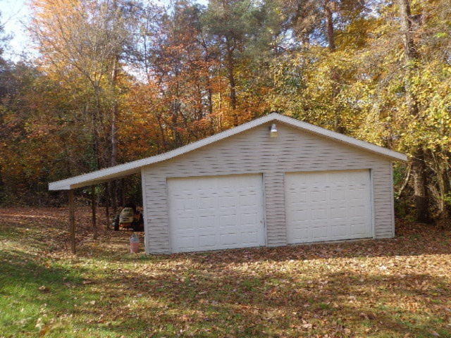 3860 East Stage Road Ionia, MI 48846 - Photo 3 of 18 DSC04125