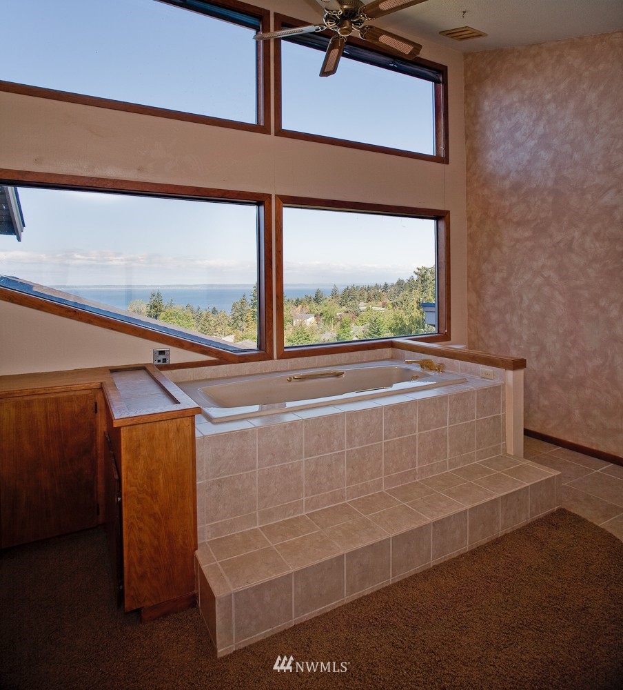 606 Clark Road Bellingham, WA 98225 - Photo 10 of 15