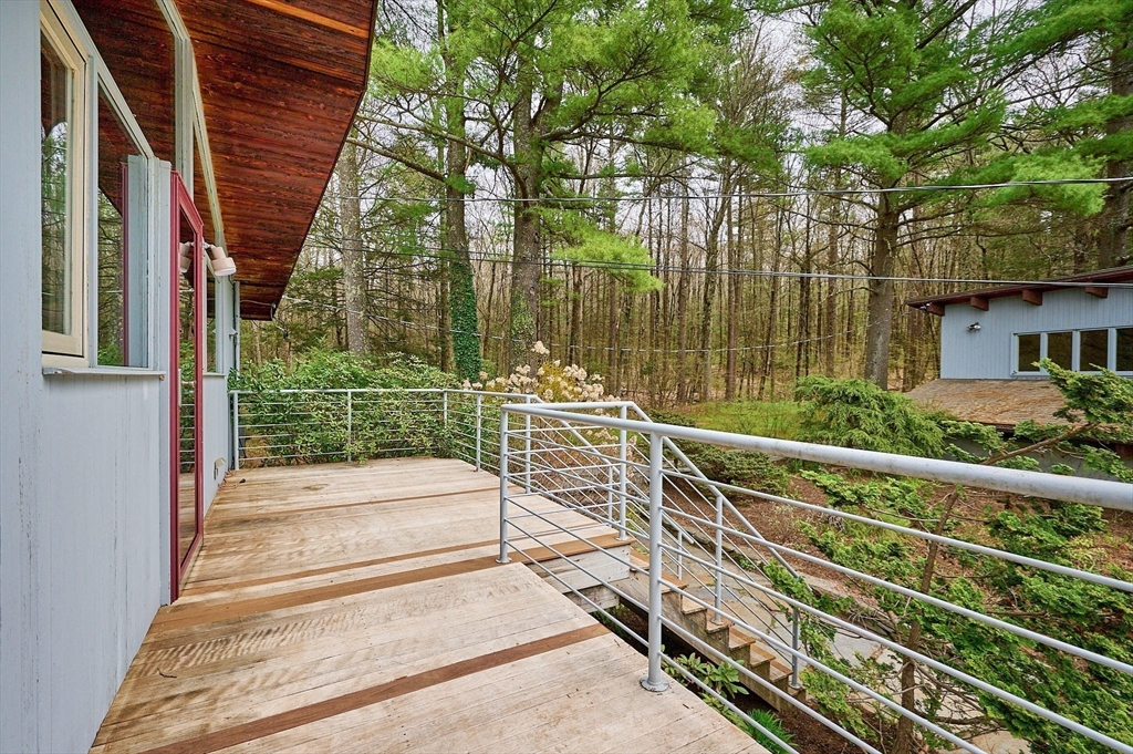 40 Arnold Road Pelham, MA 01002 - Photo 3 of 41