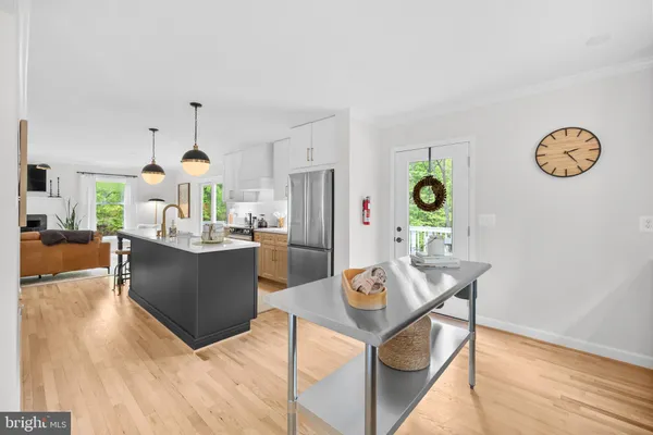 $999,000 | 20808 Wild Goose Lane, Leesburg, VA 20175