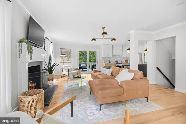 $999,000 | 20808 Wild Goose Lane, Leesburg, VA 20175