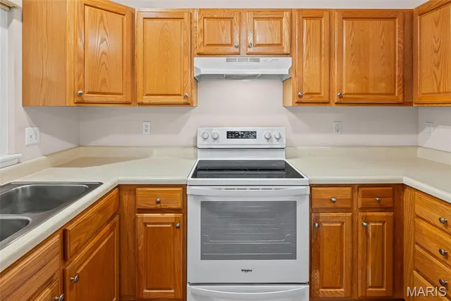 $220,000 | 18 Crabapple Lane, Glen Carbon, IL 62034