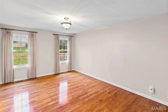 $220,000 | 18 Crabapple Lane, Glen Carbon, IL 62034