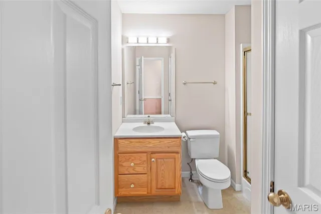 $220,000 | 18 Crabapple Lane, Glen Carbon, IL 62034