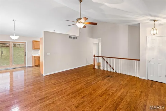 $220,000 | 18 Crabapple Lane, Glen Carbon, IL 62034