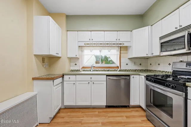 $314,900 | 245 Scenic Drive, Hagaman, NY 12086