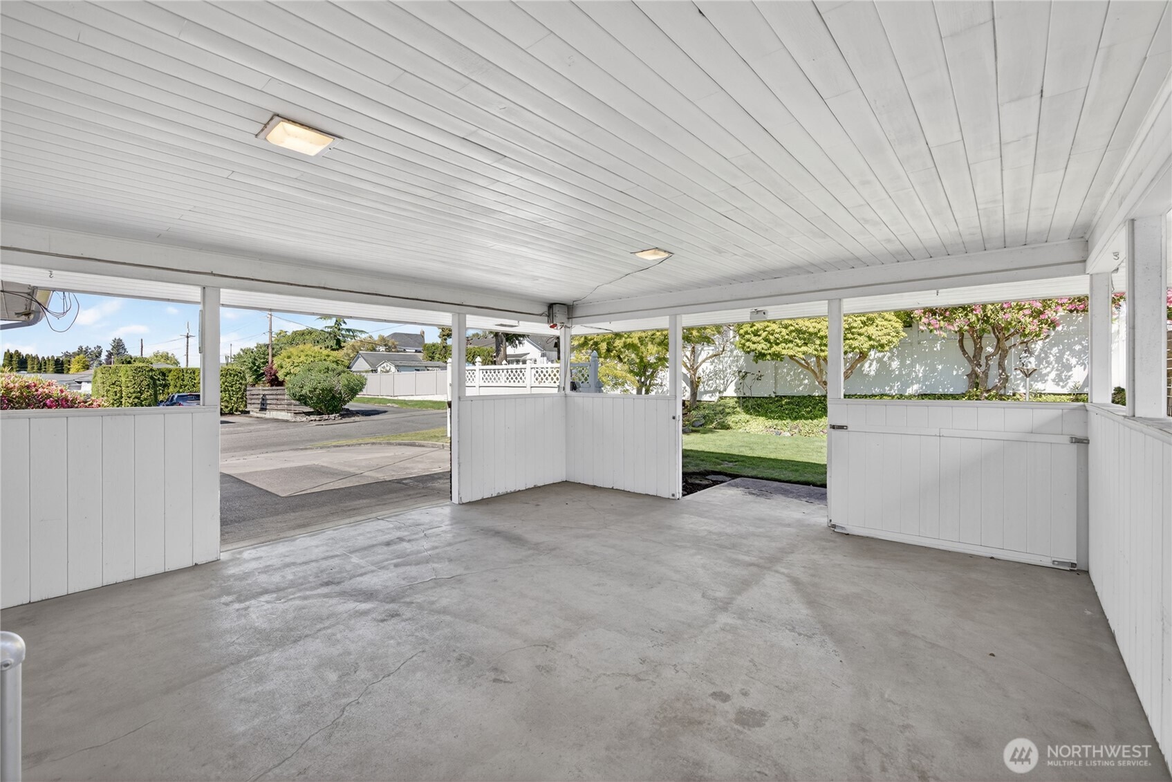 901 Rucker Avenue Everett, WA 98201 - Photo 15 of 40