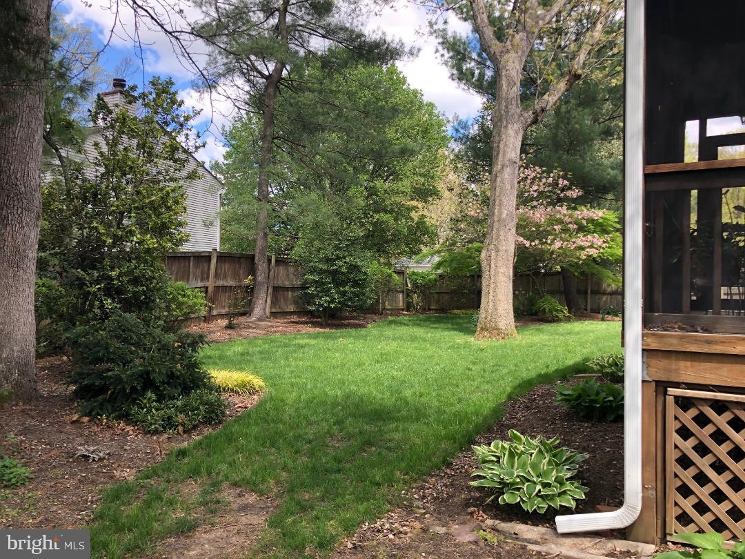 2400 Ivywood Road Reston, VA 20191 - Photo 5 of 6 Privacy Fenced Backyard