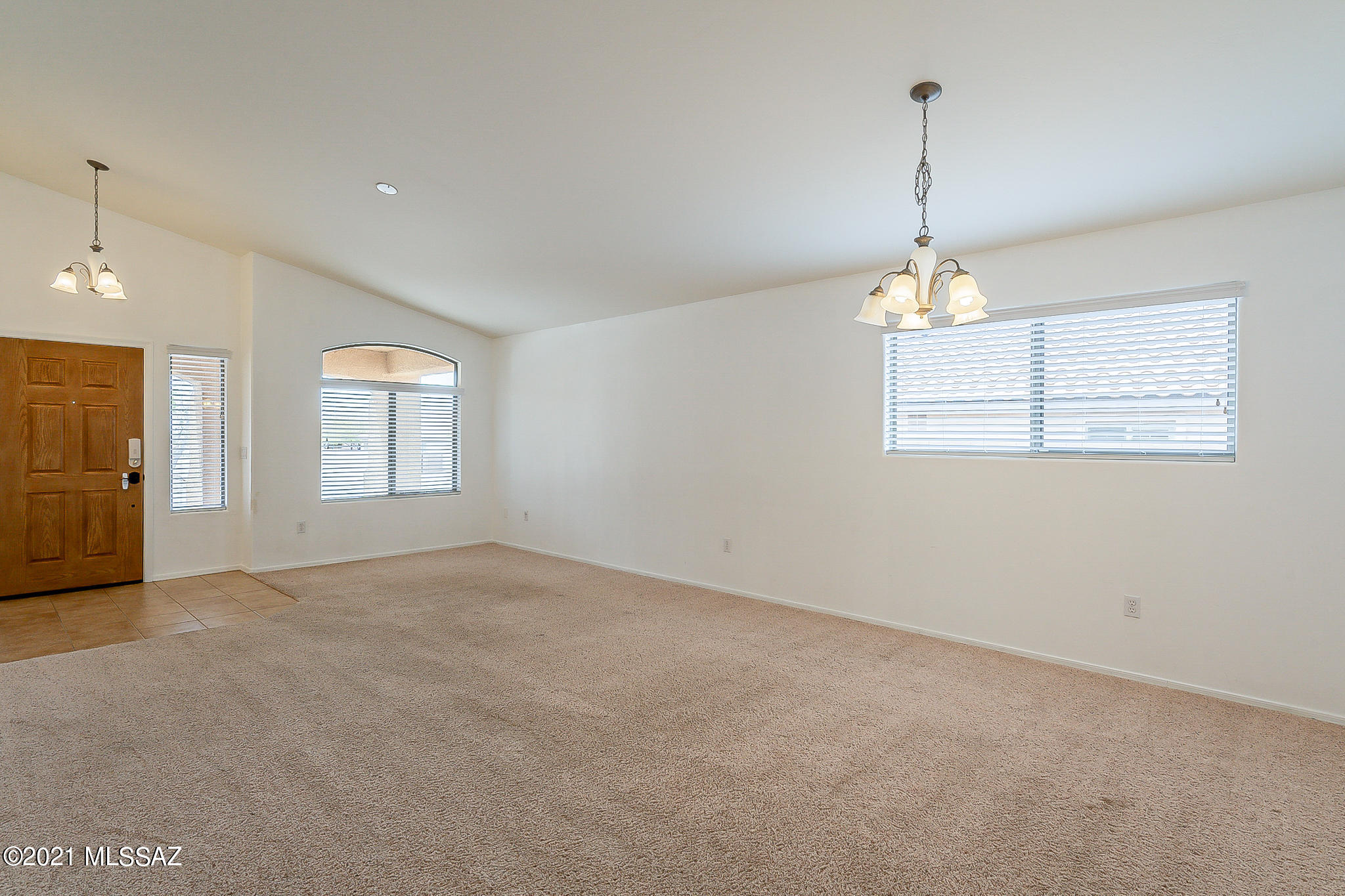 457 South Stone Bench Road Vail, AZ 85641 - Photo 6 of 40 Gallery Image 6