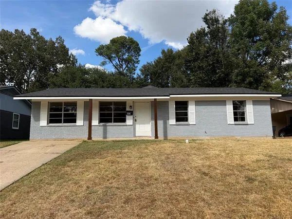 $2,000 | 641 Kingridge Place, Shreveport, LA 71108