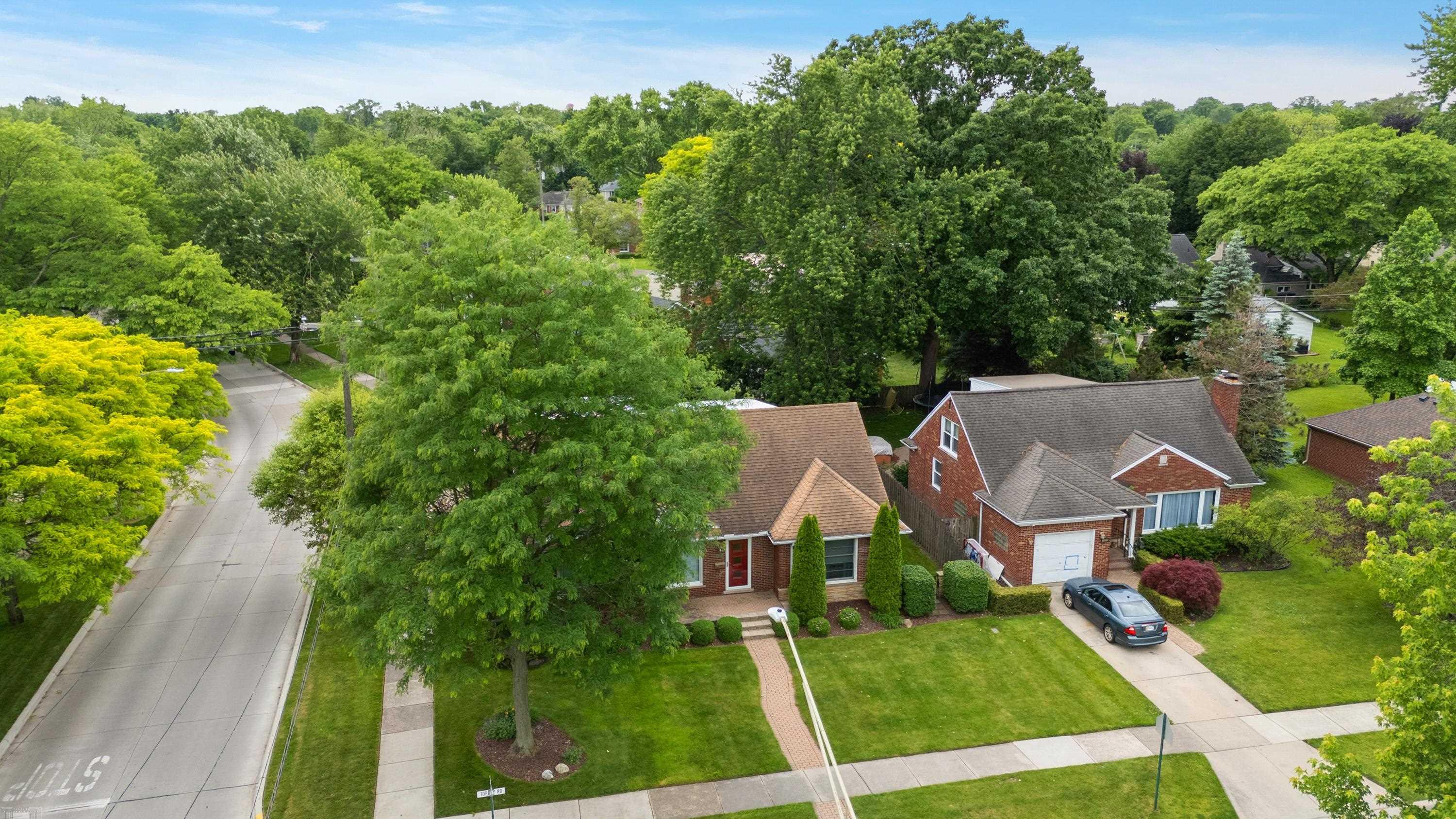1437 Torrey Road Grosse Pointe Woods, MI 48236 - Photo 55 of 60