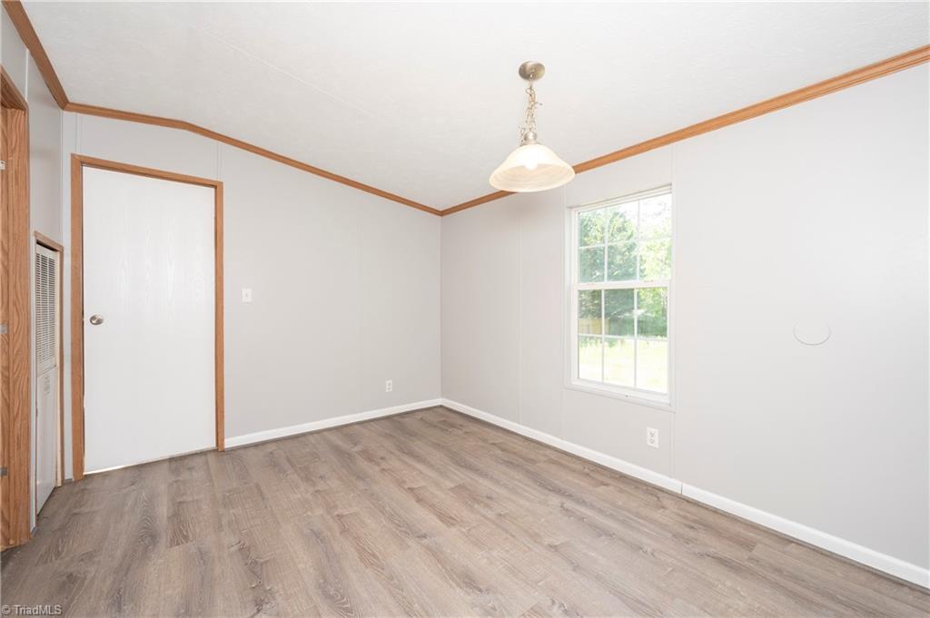 8038 Hampton Road Clemmons, NC 27012 - Photo 7 of 17 Gallery Image 7