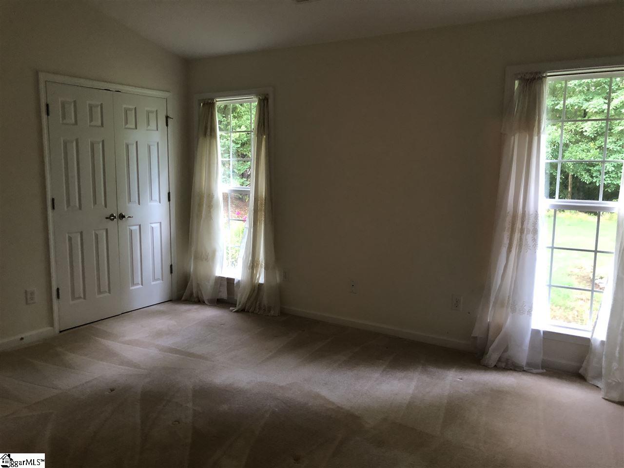 128 Fledgling Way Easley, SC 29642 - Photo 6 of 13 Gallery Image 6