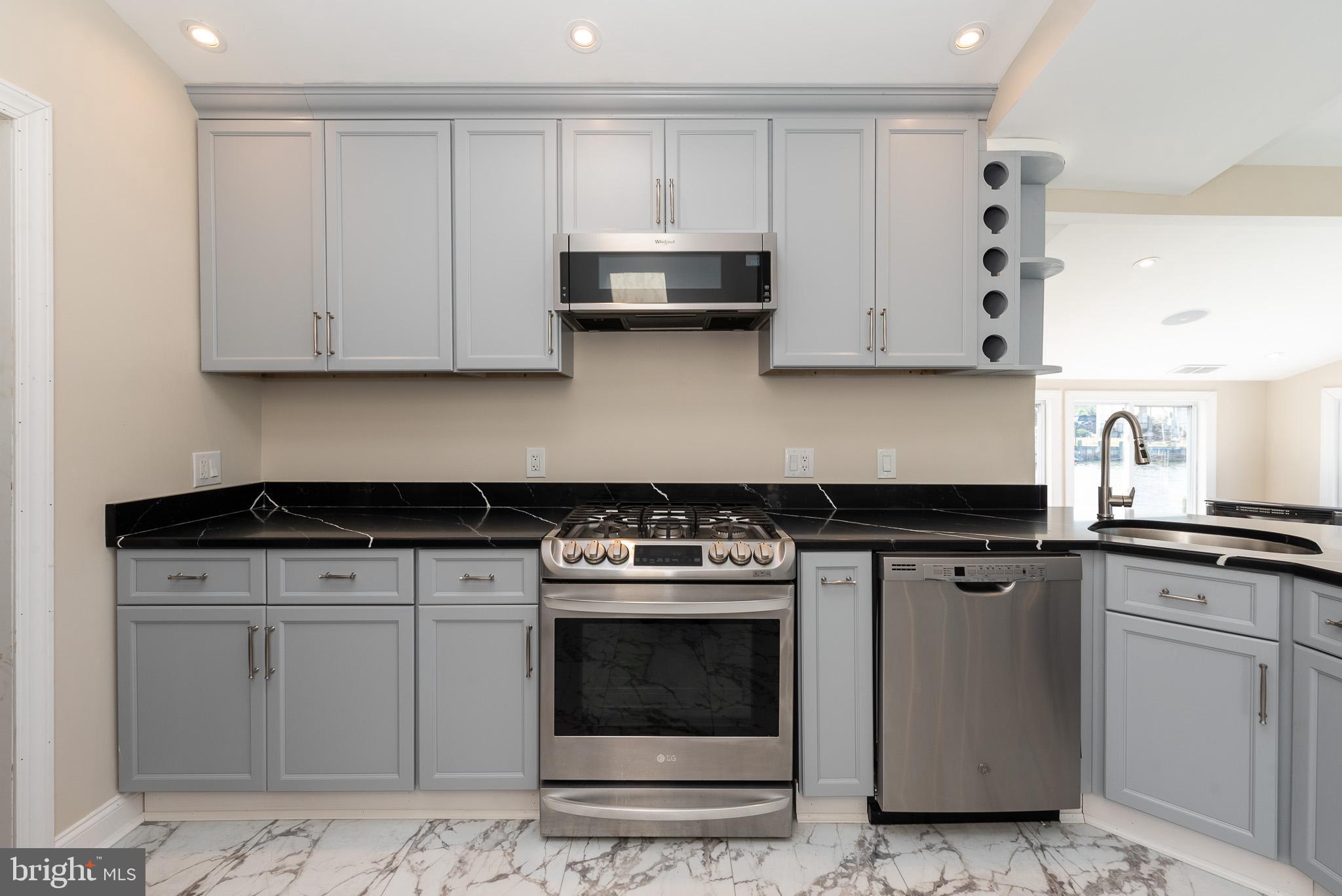 1709 Anchorage Drive Forked River, NJ 08731 - Photo 15 of 61