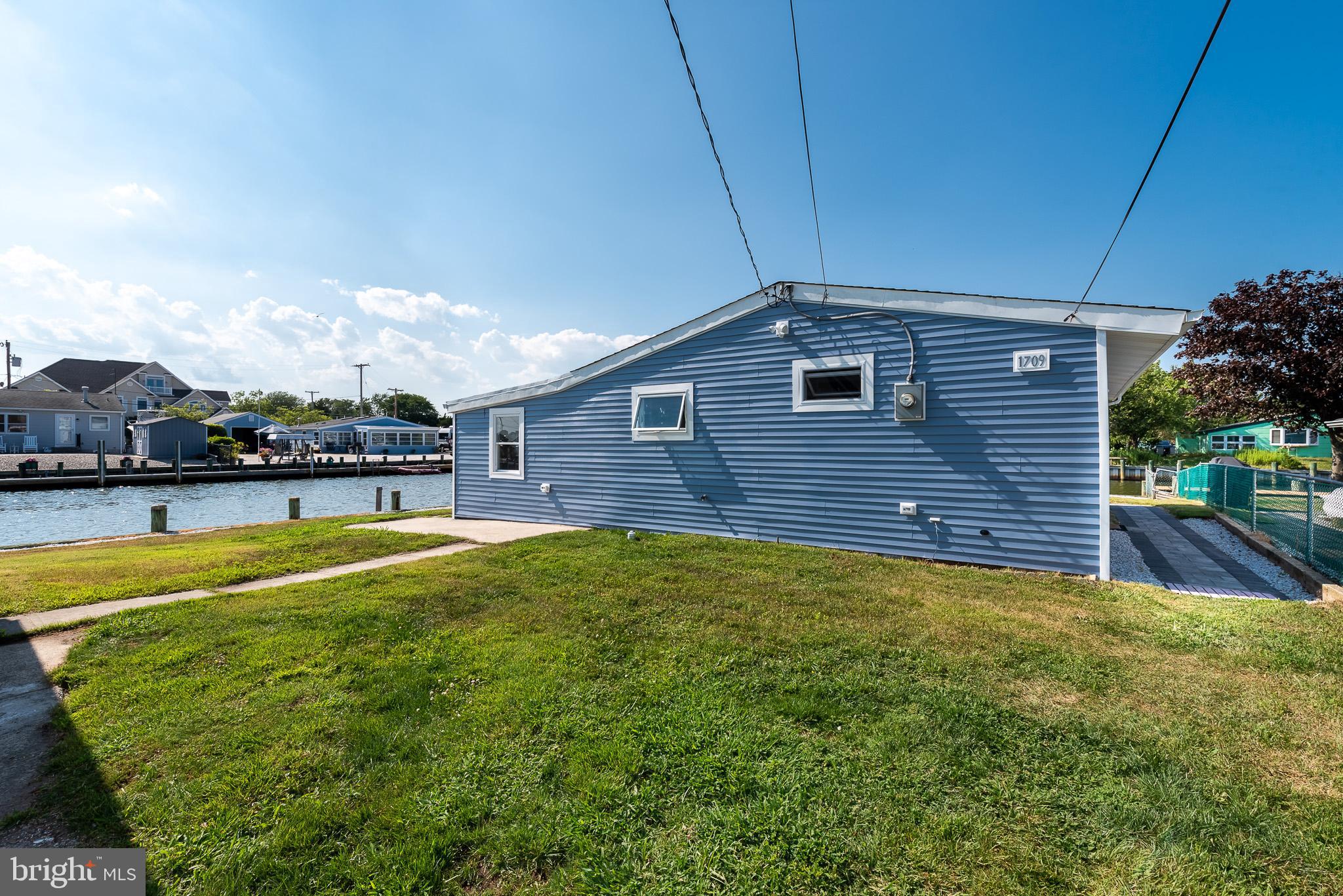 1709 Anchorage Drive Forked River, NJ 08731 - Photo 4 of 61