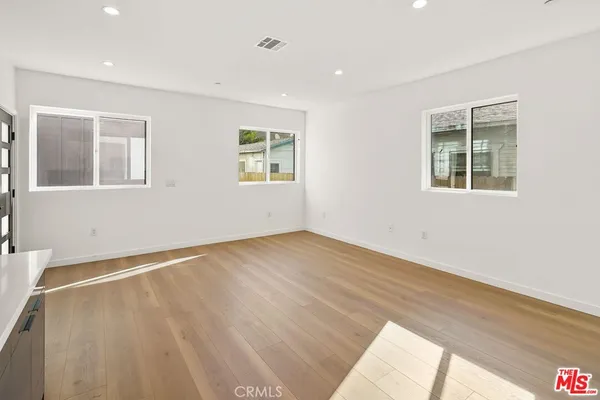 $3,895 | 1631 South New Hampshire Avenue, Unit A, Los Angeles, CA 90006