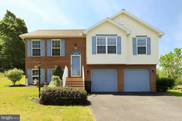 $339,900 | 153 Arbor Bluff Drive, Bellefonte, PA 16823