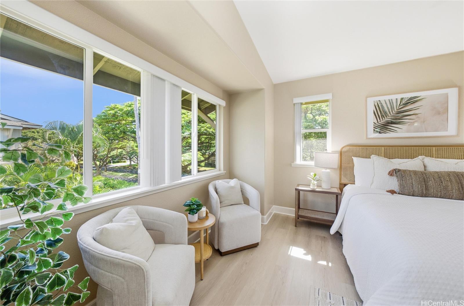 92-1532 Ali'inui Drive, Unit 1606 Kapolei, HI 96707 - Photo 13 of 25 Lot's of windows and natural light in your primary suite