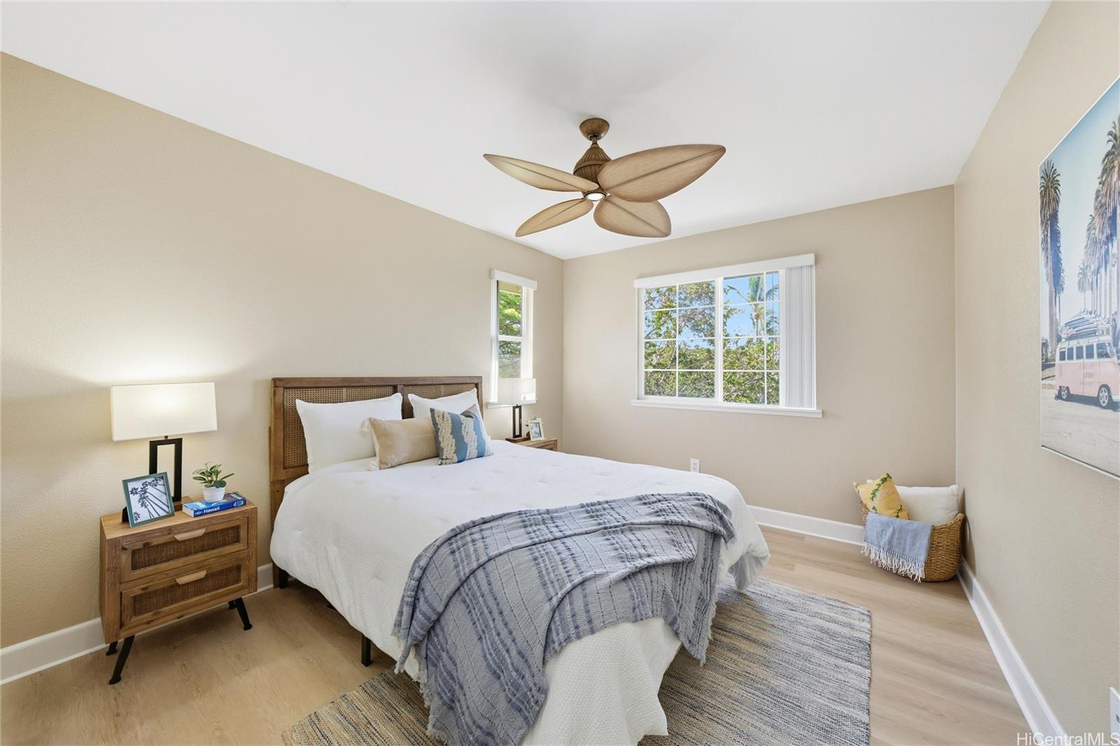 92-1532 Ali'inui Drive, Unit 1606 Kapolei, HI 96707 - Photo 17 of 25 2nd bedroom