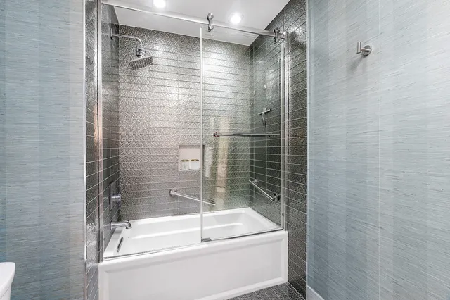 $699,000 | 830 Greensward Court, Unit 214H, Delray Beach, FL 33445