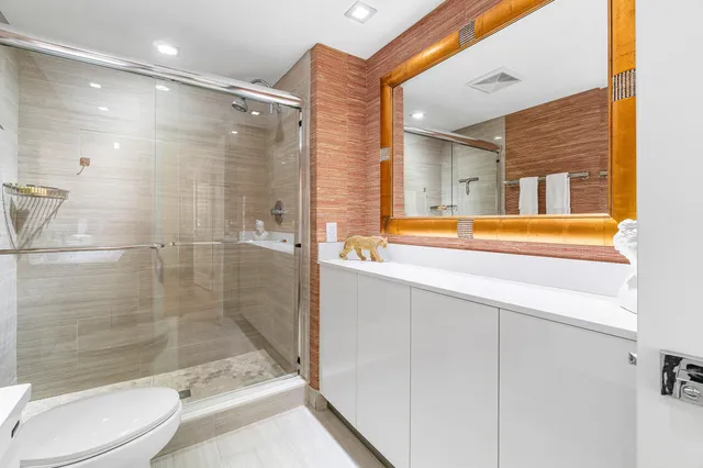 $699,000 | 830 Greensward Court, Unit 214H, Delray Beach, FL 33445