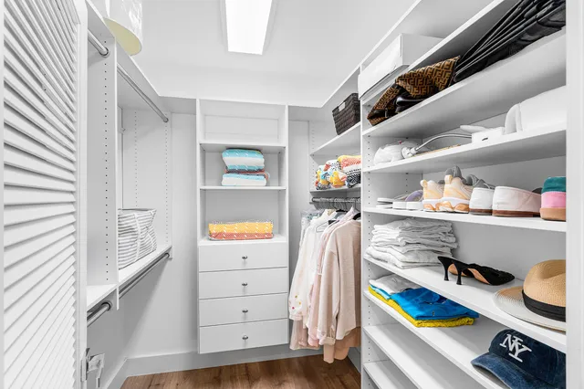 $699,000 | 830 Greensward Court, Unit 214H, Delray Beach, FL 33445