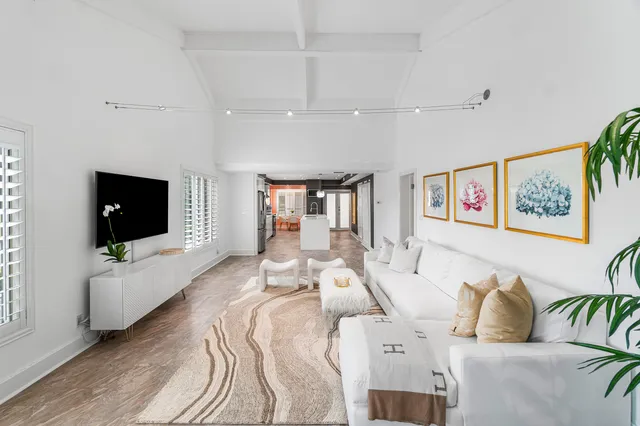 $699,000 | 830 Greensward Court, Unit 214H, Delray Beach, FL 33445