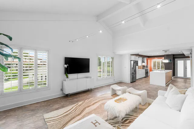 $699,000 | 830 Greensward Court, Unit 214H, Delray Beach, FL 33445