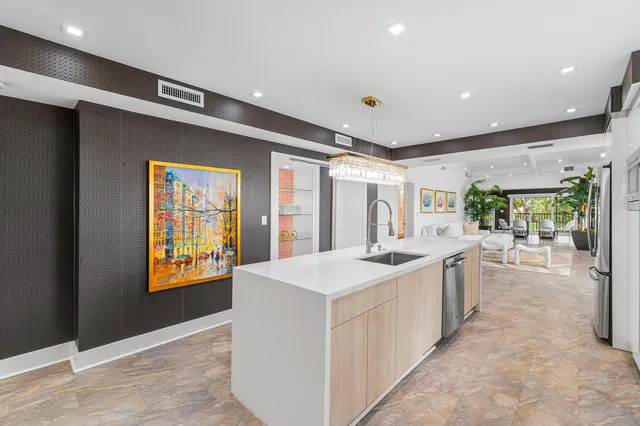 $699,000 | 830 Greensward Court, Unit 214H, Delray Beach, FL 33445