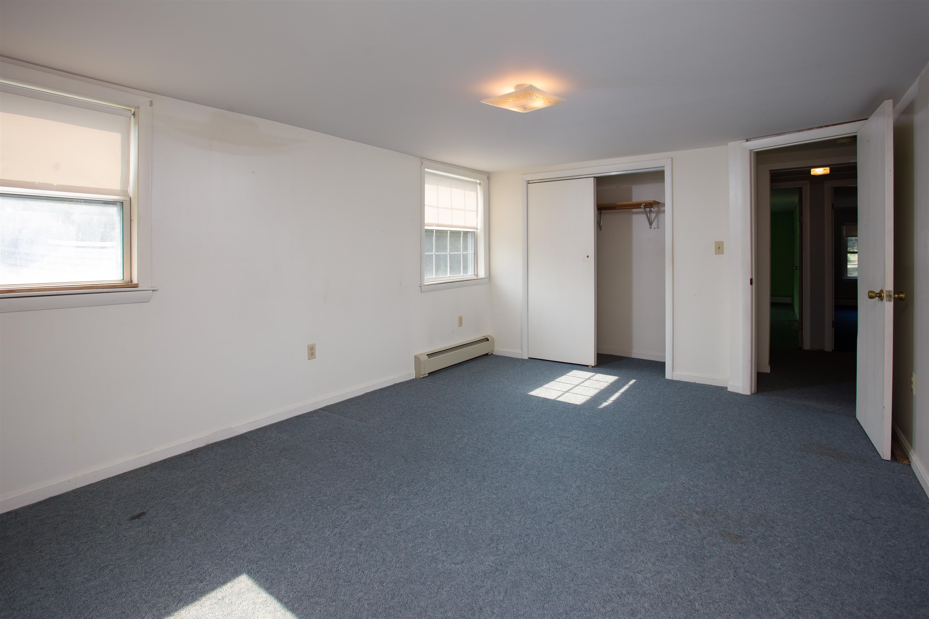 79 Phillip Street Manchester, NH 03102 - Photo 10 of 12 Gallery Image 10