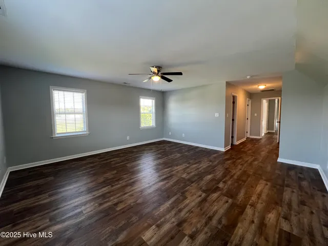 $2,150 | 104 Newhan Lane, Jacksonville, NC 28546