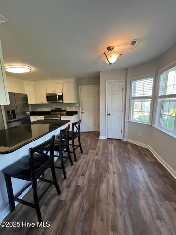 $2,150 | 104 Newhan Lane, Jacksonville, NC 28546