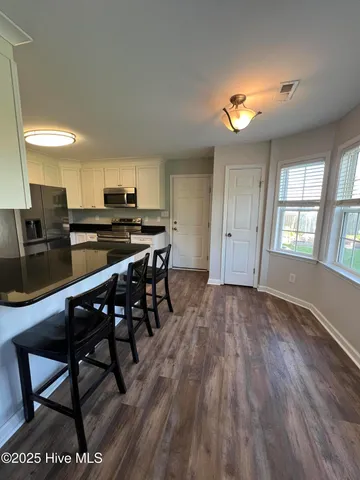 $2,150 | 104 Newhan Lane, Jacksonville, NC 28546