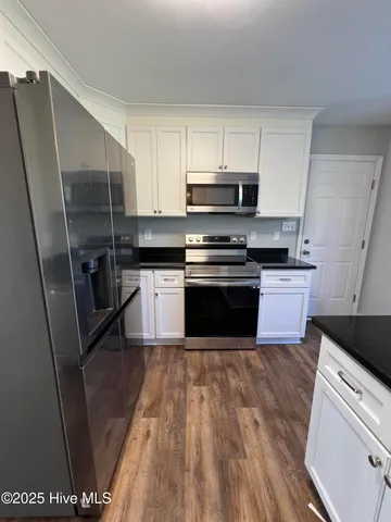 $2,150 | 104 Newhan Lane, Jacksonville, NC 28546