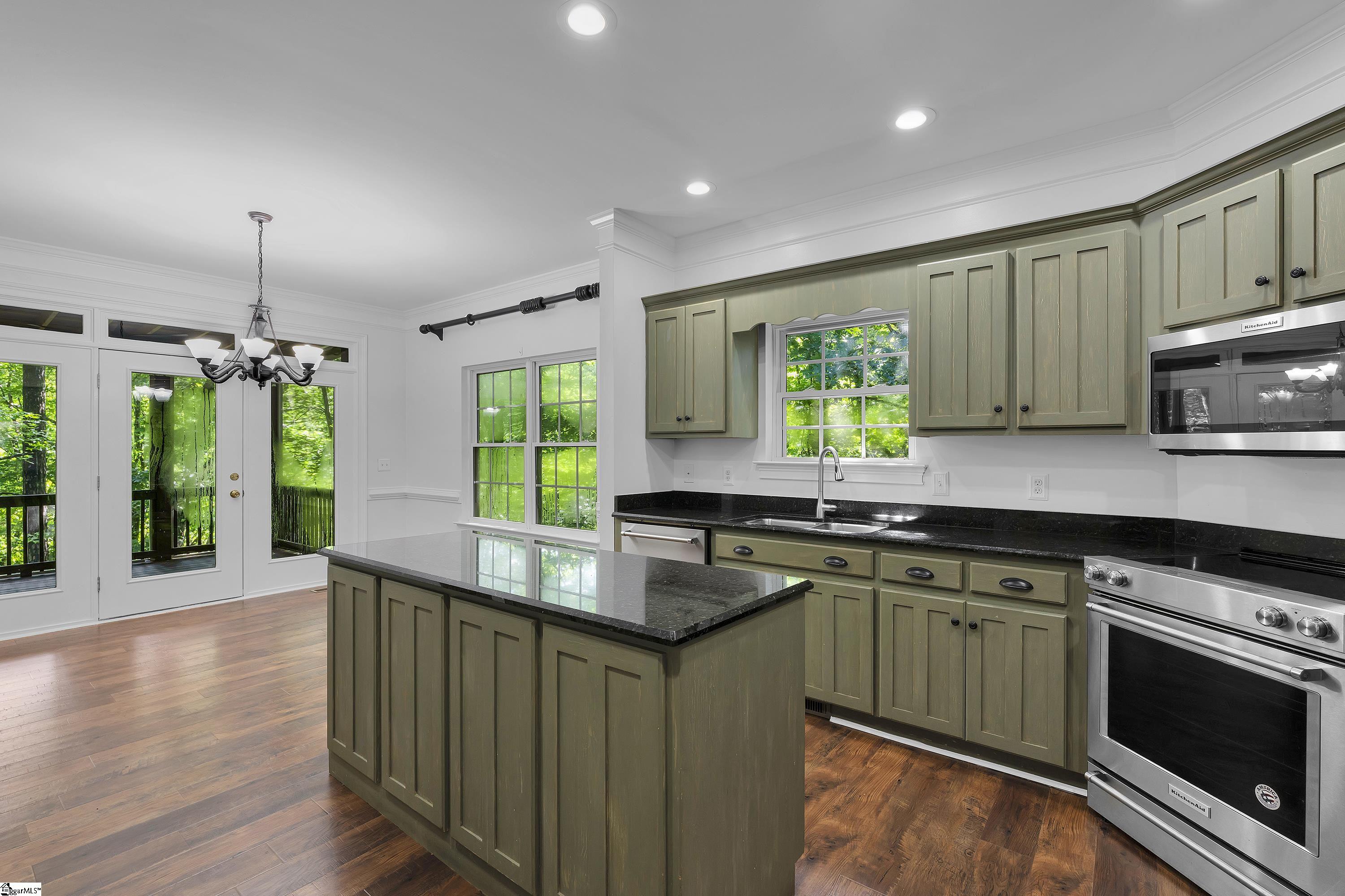 107 Blackfox Way Sunset, SC 29685 - Photo 7 of 48