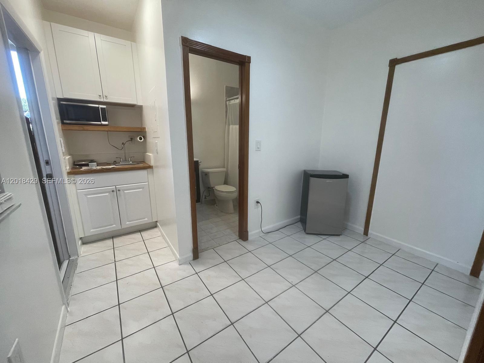 3531 Southwest 13th Street, Unit A Miami, FL 33135 - Photo 4 of 10