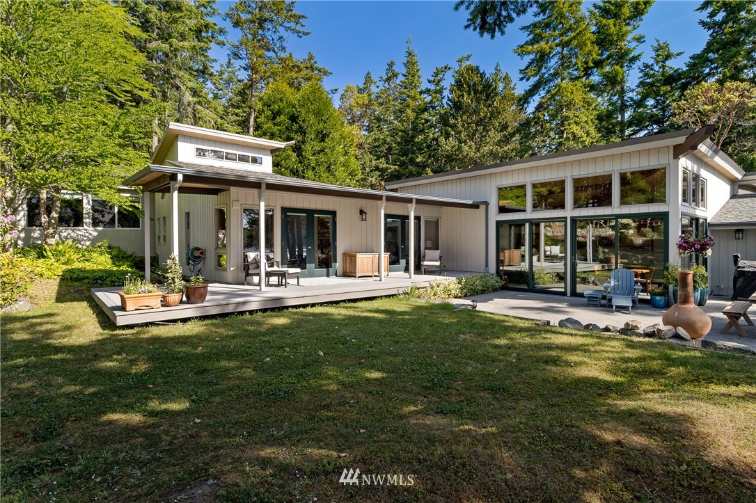 236 Walling Road San Juan Island, WA 98250 - Photo 14 of 36